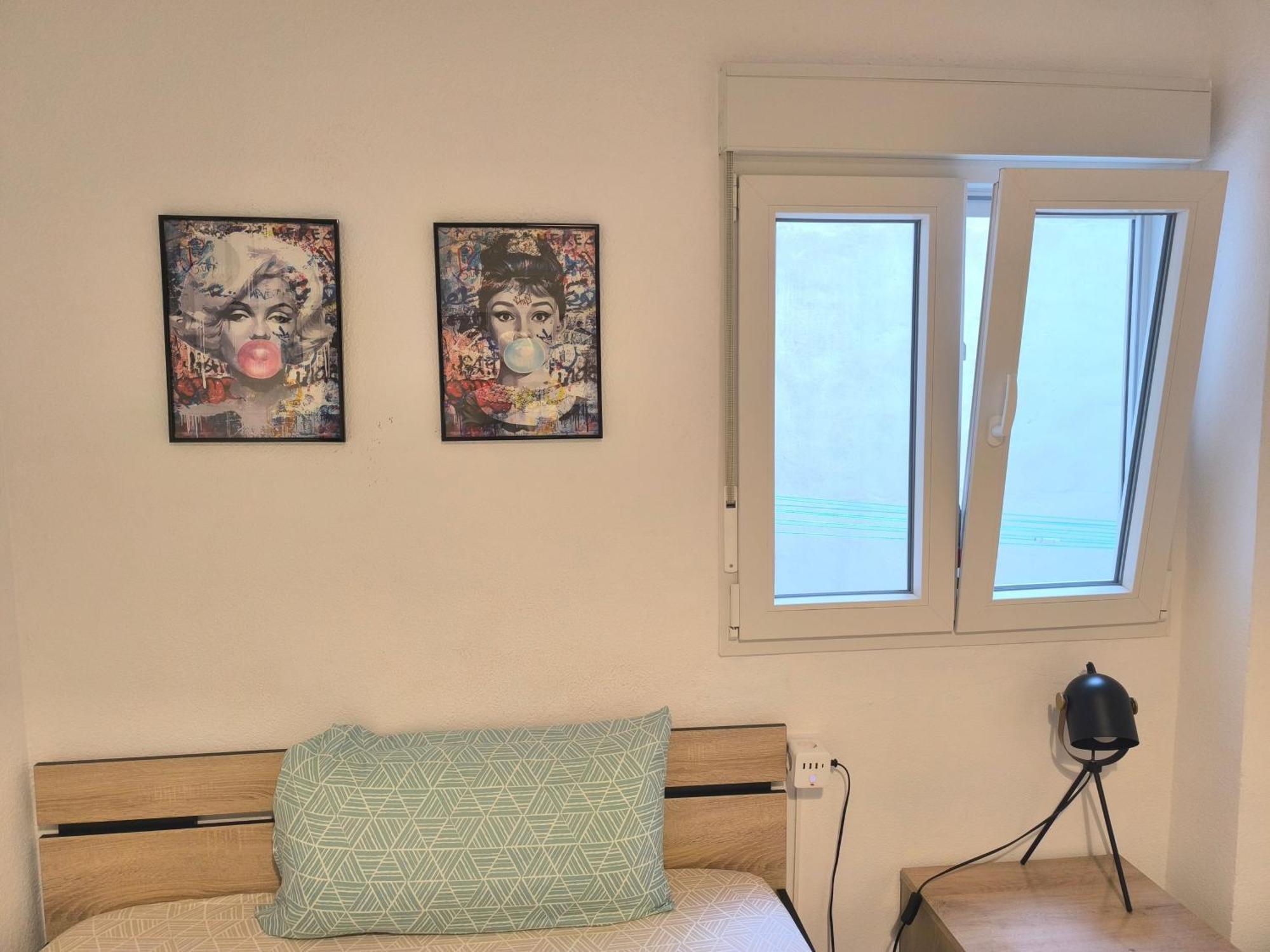 Habitaciones En Apartamento Compartido W Host Alicante Luaran gambar